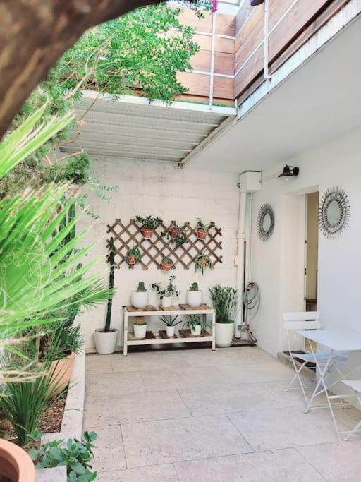 La Maison Blanche Intra-Muros Free Parking Aigues-Mortes Exteriör bild